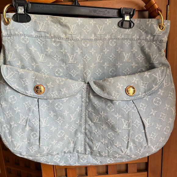 Limited edition Louis Vuitton hobo shoulder bag - Picture 1 of 7